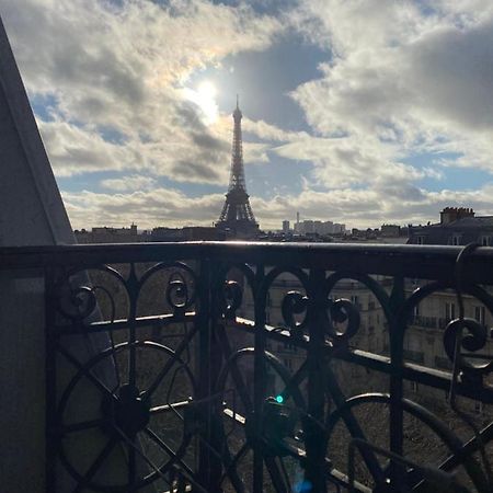 The Eiffel Tower Room París Exterior foto
